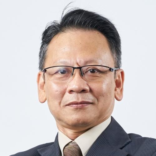 Bah-Hwee Gwee headshot