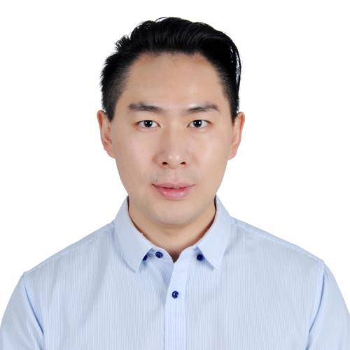 Bin Liu headshot