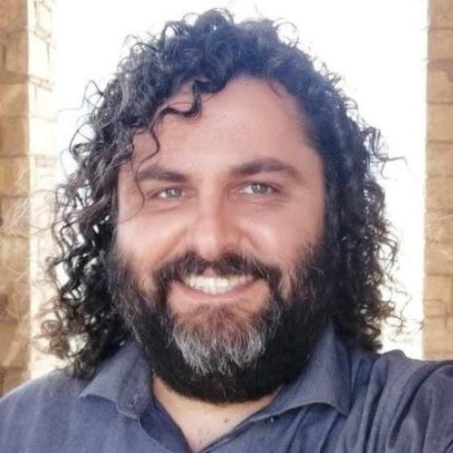 Luciano Volcan Agostini headshot