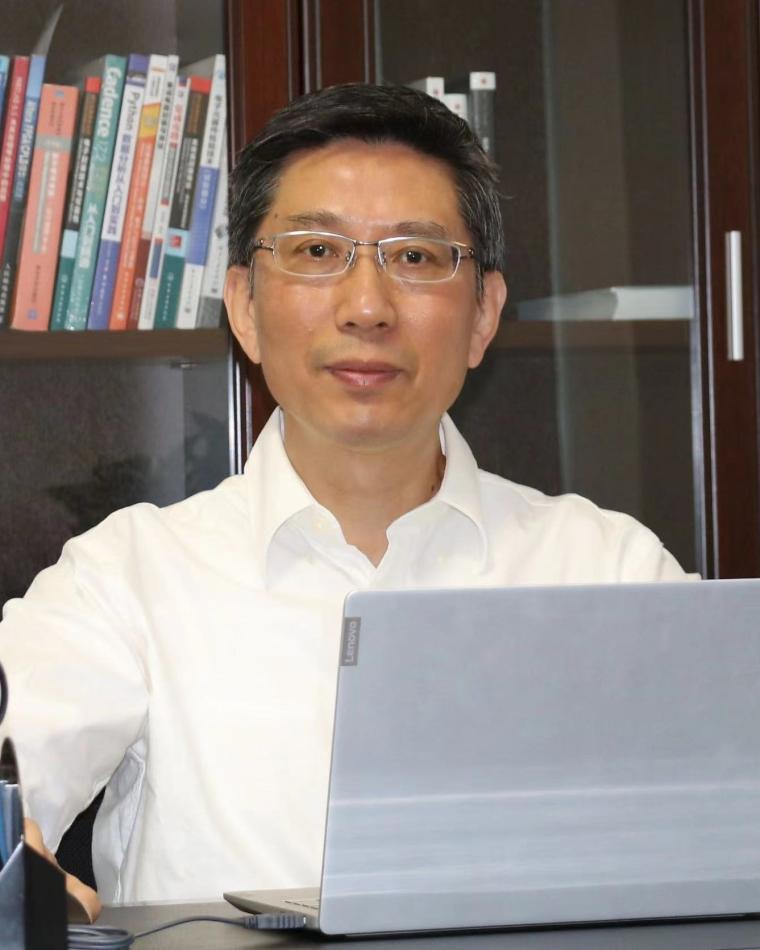 Haigang Yang