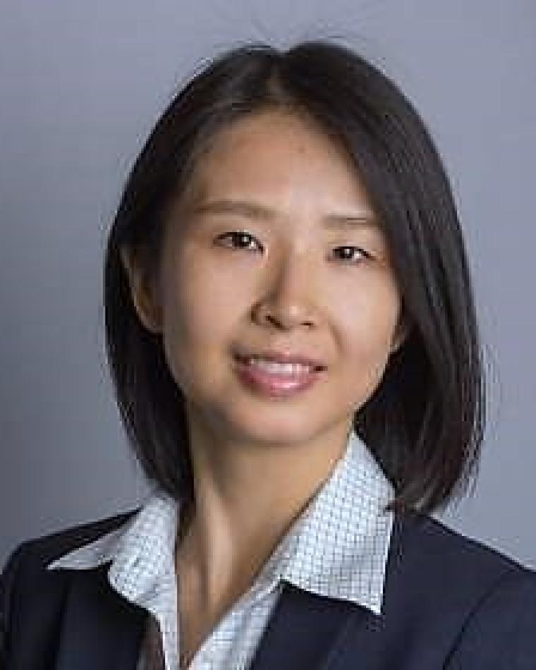 Jingjing Meng headshot