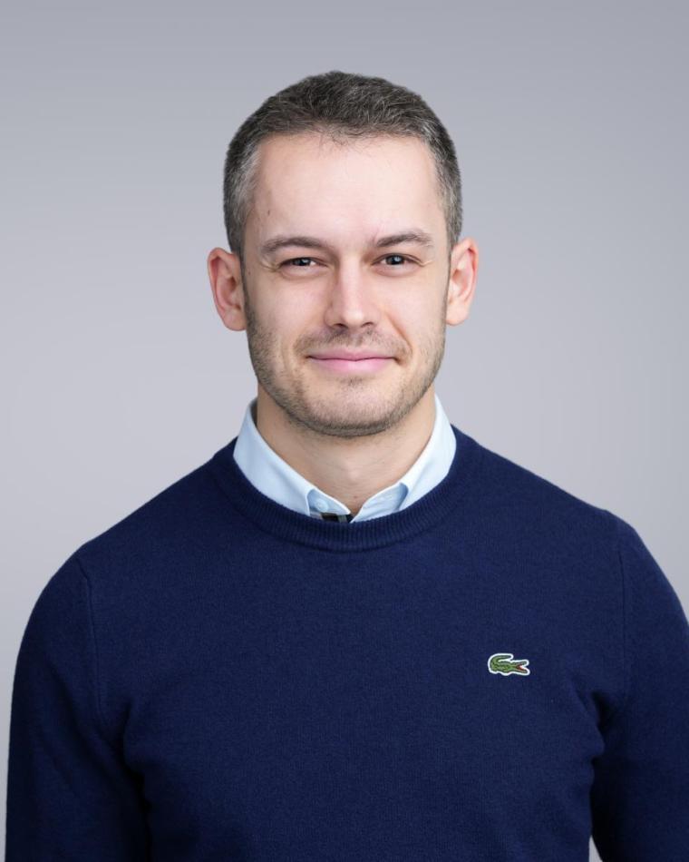 Antonio Aprile headshot