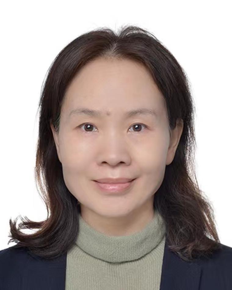 Hong Chen headshot