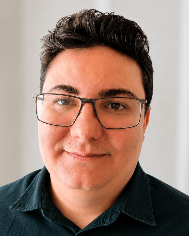 Pedro H Oliveira Silva headshot