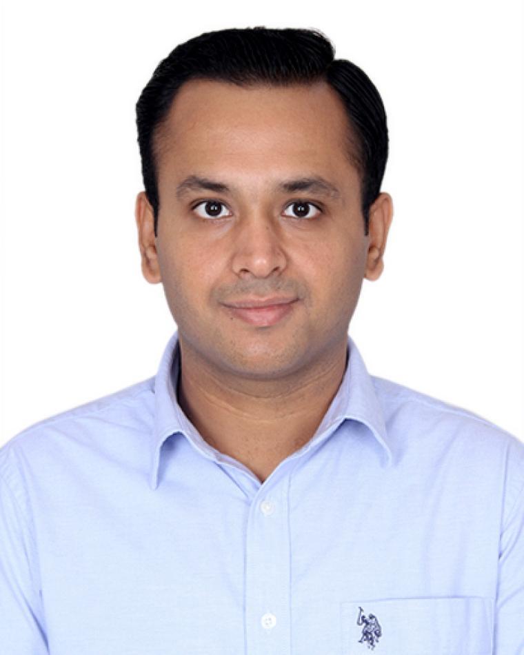 Sachin Taneja headshot